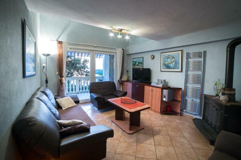 Apartmani Fuza Rab Supetarska Draga Exterior foto